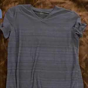American Eagle V-Neck